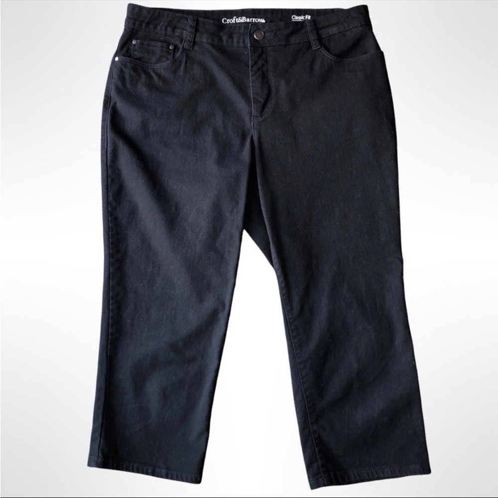 Croft & Barrow Classic Fit Women's Black Denim Capris